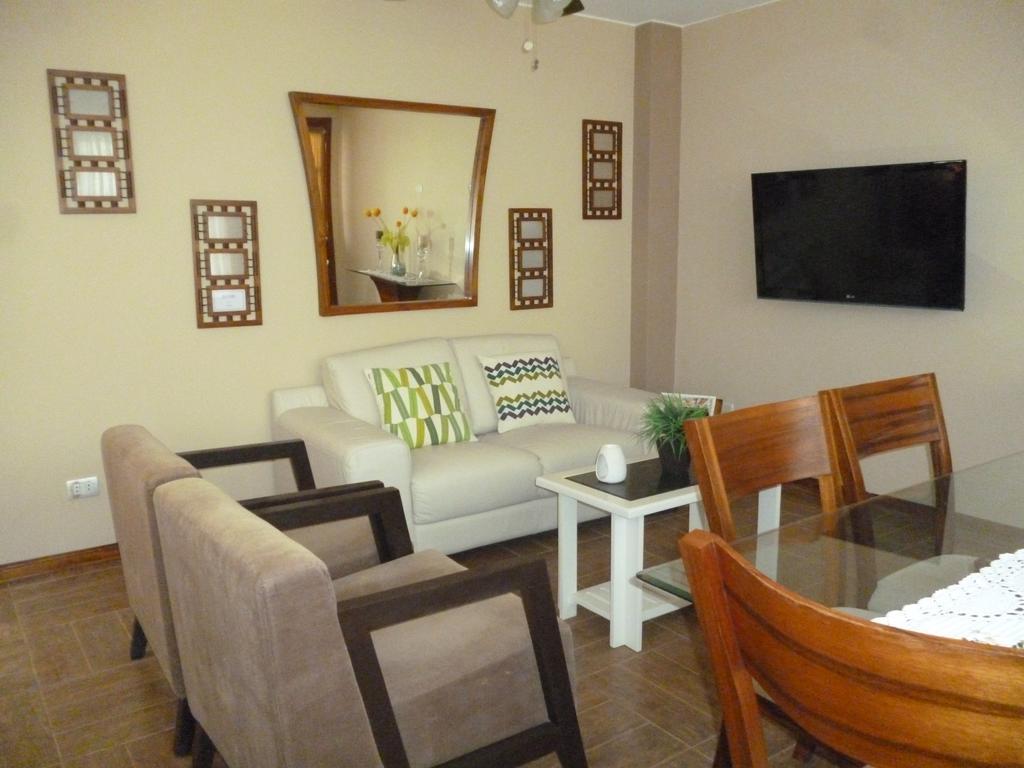Apart Hotel El Canaveral Chincha Alta Bilik gambar