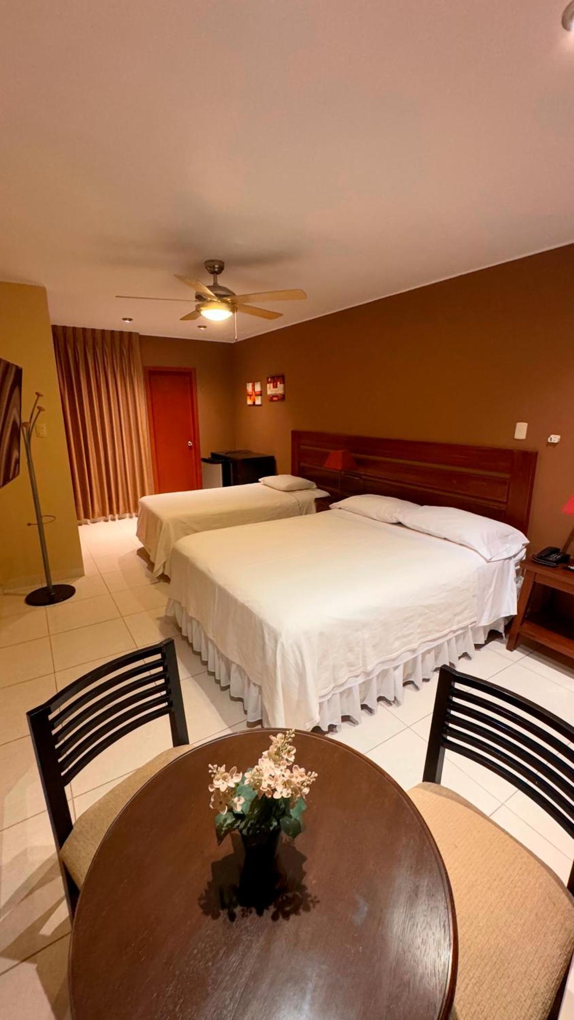Apart Hotel El Canaveral Chincha Alta Luaran gambar